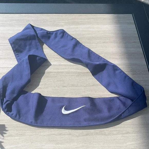 Blue nike tie hot sale headband